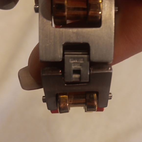 Men's 1" Wide Heavy Duty Bold Red and Gold Chain Bracelet 316L Stainless Steel - Picture 3 of 7